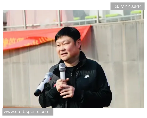 广元足球联赛新赛季揭幕在即球迷热情高涨期待精彩对决 广元足球联赛新赛季揭幕在即球迷热情高涨期待精彩对决